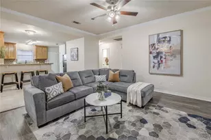 901 Crepe Myrtle St, College Station, TX 77845 - Photo 11