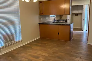 24 Chapparal Ct, Missouri City, TX 77459 - Photo 5