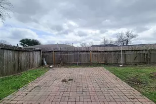 6439 Oaknut Dr, Houston, TX 77088 - Photo 35