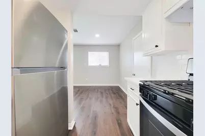 6439 Oaknut Drive, Houston, TX 77088 - Photo 21