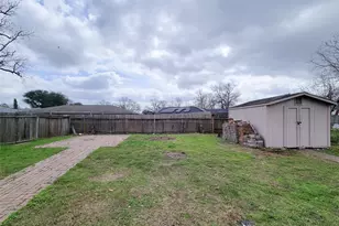 6439 Oaknut Dr, Houston, TX 77088 - Photo 33