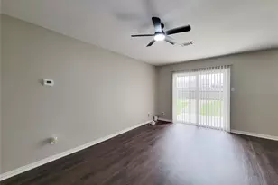 6439 Oaknut Dr, Houston, TX 77088 - Photo 3