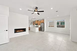 7635 Swooping Swallow Ln, Katy, TX 77493 - Photo 5