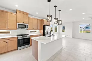 7635 Swooping Swallow Ln, Katy, TX 77493 - Photo 11