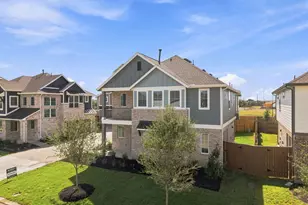 7635 Swooping Swallow Ln, Katy, TX 77493 - Photo 3