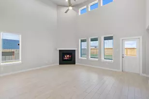 37 Shining Pt Dr, Waller, TX 77484 - Photo 11