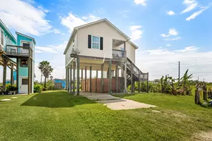 1018 Dolphin Rd, Gilchrist, TX 77617 - Photo 19