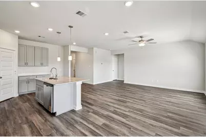 6442 Sugarcane Lane, Richmond, TX 77469 - Photo 9