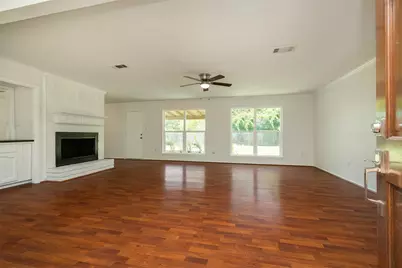 12326 Campos Drive, Houston, TX 77065 - Photo 5
