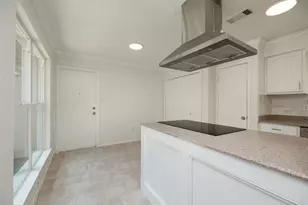12326 Campos Dr, Houston, TX 77065 - Photo 17
