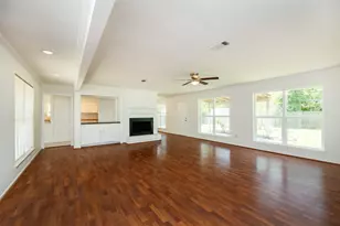 12326 Campos Dr, Houston, TX 77065 - Photo 9