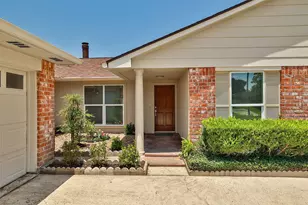 12326 Campos Dr, Houston, TX 77065 - Photo 3