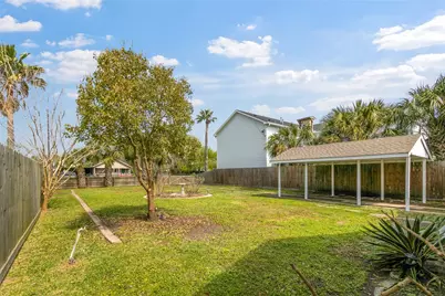 5515 Avenue R, Galveston, TX 77551 - Photo 3