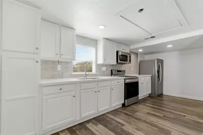 5515 Avenue R, Galveston, TX 77551 - Photo 5