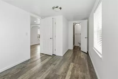 5515 Avenue R, Galveston, TX 77551 - Photo 13