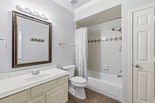 3207 Holly Shores Dr, Houston, TX 77042 - Photo 39