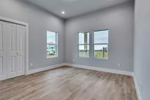 18809 Warrior Rd, Galveston, TX 77554 - Photo 13