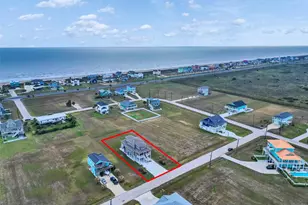 18809 Warrior Rd, Galveston, TX 77554 - Photo 37