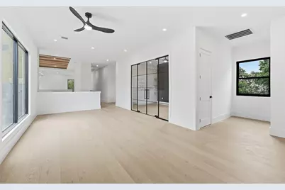 519 W 30th Street, Houston, TX 77018 - Photo 27
