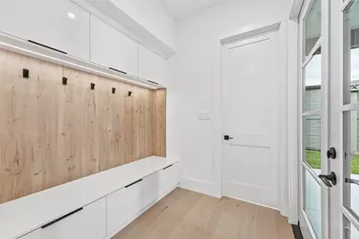 519 W 30th Street, Houston, TX 77018 - Photo 11