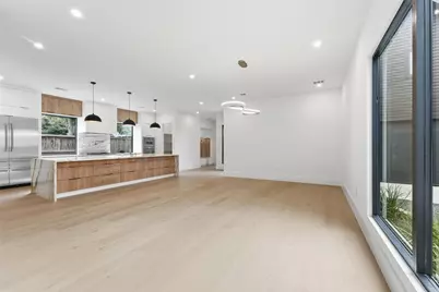 519 W 30th Street, Houston, TX 77018 - Photo 13