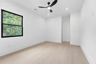 519 W 30th St, Houston, TX 77018 - Photo 29