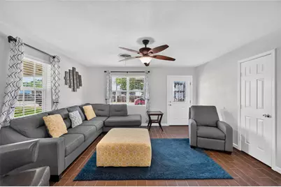 803 W First Street, Brenham, TX 77833 - Photo 5