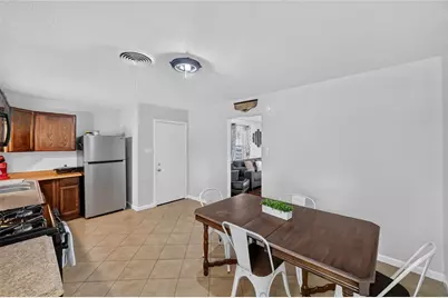 803 W First Street, Brenham, TX 77833 - Photo 13