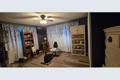 1206 Nelson Street, Yoakum, TX 77995 - Photo 9