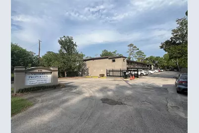 515 E Fm-517, Dickinson, TX 77539 - Photo 5