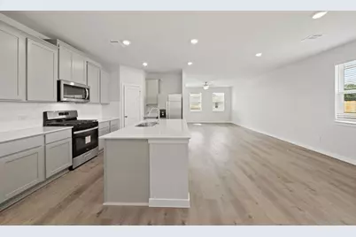 3618 Crawford Street, Bay City, TX 77414 - Photo 9