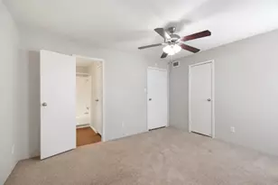 2800 S Ashford Rd, Houston, TX 77082 - Photo 29