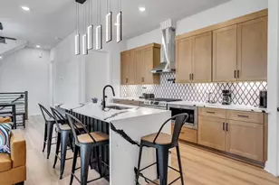 2709 Berry St, Houston, TX 77004 - Photo 9