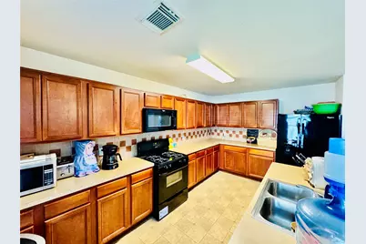 19503 Remington Park Drive, Houston, TX 77073 - Photo 9
