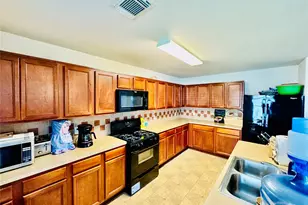 19503 Remington Park Dr, Houston, TX 77073 - Photo 9