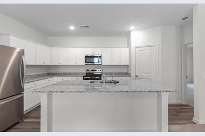 3119 Diamond View Lane, Angleton, TX 77515 - Photo 3