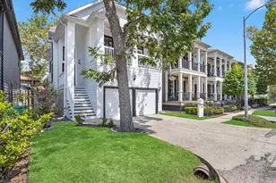 403 E 25th St, Houston, TX 77008 - Photo 1