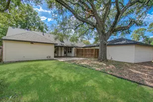 18006 Bambridge Dr, Houston, TX 77090 - Photo 41