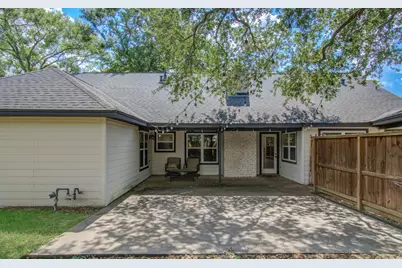 18006 Bambridge Drive, Houston, TX 77090 - Photo 39