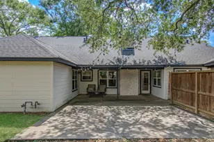 18006 Bambridge Dr, Houston, TX 77090 - Photo 39