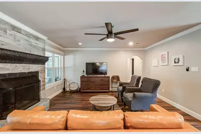 18006 Bambridge Drive, Houston, TX 77090 - Photo 19