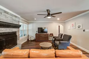 18006 Bambridge Dr, Houston, TX 77090 - Photo 19