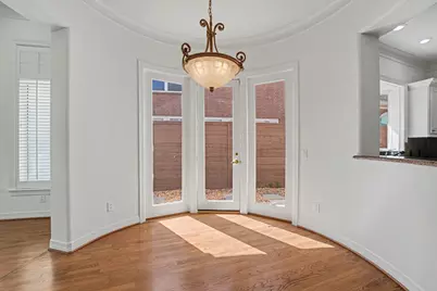 58 W Terrace Drive, Houston, TX 77007 - Photo 11