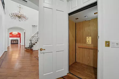 58 W Terrace Drive, Houston, TX 77007 - Photo 17