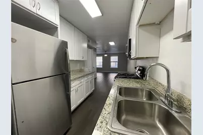 9075 Gaylord Drive #76, Houston, TX 77024 - Photo 5