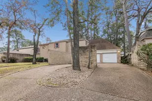 10815 Cypresswood Dr, Houston, TX 77070 - Photo 3