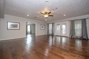 3328 Southmore Blvd, Houston, TX 77004 - Photo 9