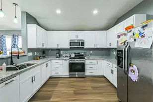 165 Rd 5215, Cleveland, TX 77327 - Photo 9