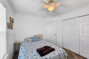 2006 Idyleview View, Crystal Beach, TX 77650 - Photo 25