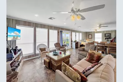 2006 Idyleview View, Crystal Beach, TX 77650 - Photo 11
